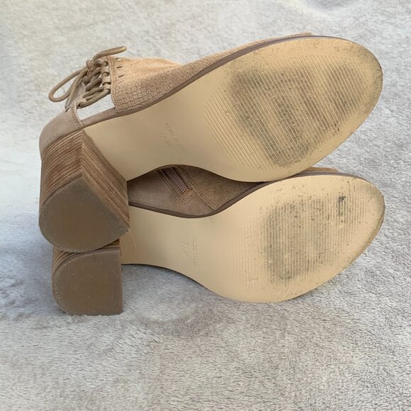Nine West Mad Cool Peep Toe Suede Ankle Booties Sz 7.5 - Picture 15 of 16